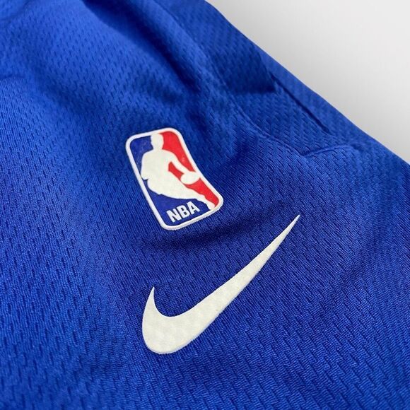 Nike Dri-Fit Detroit Pistons Basketball Shorts AV1804-495 Mens size Large New - Picture 7 of 12